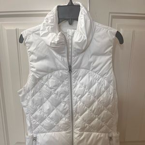 brand new size 8 puffer vest